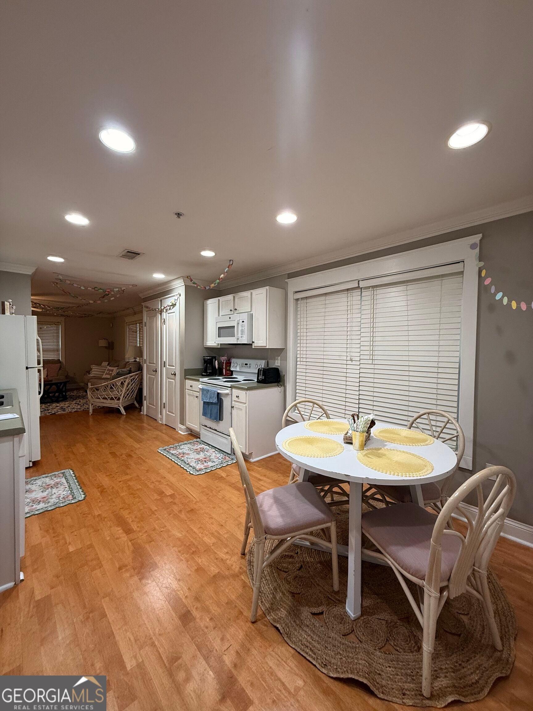 1035 Barnett Shoals RD APT 1110