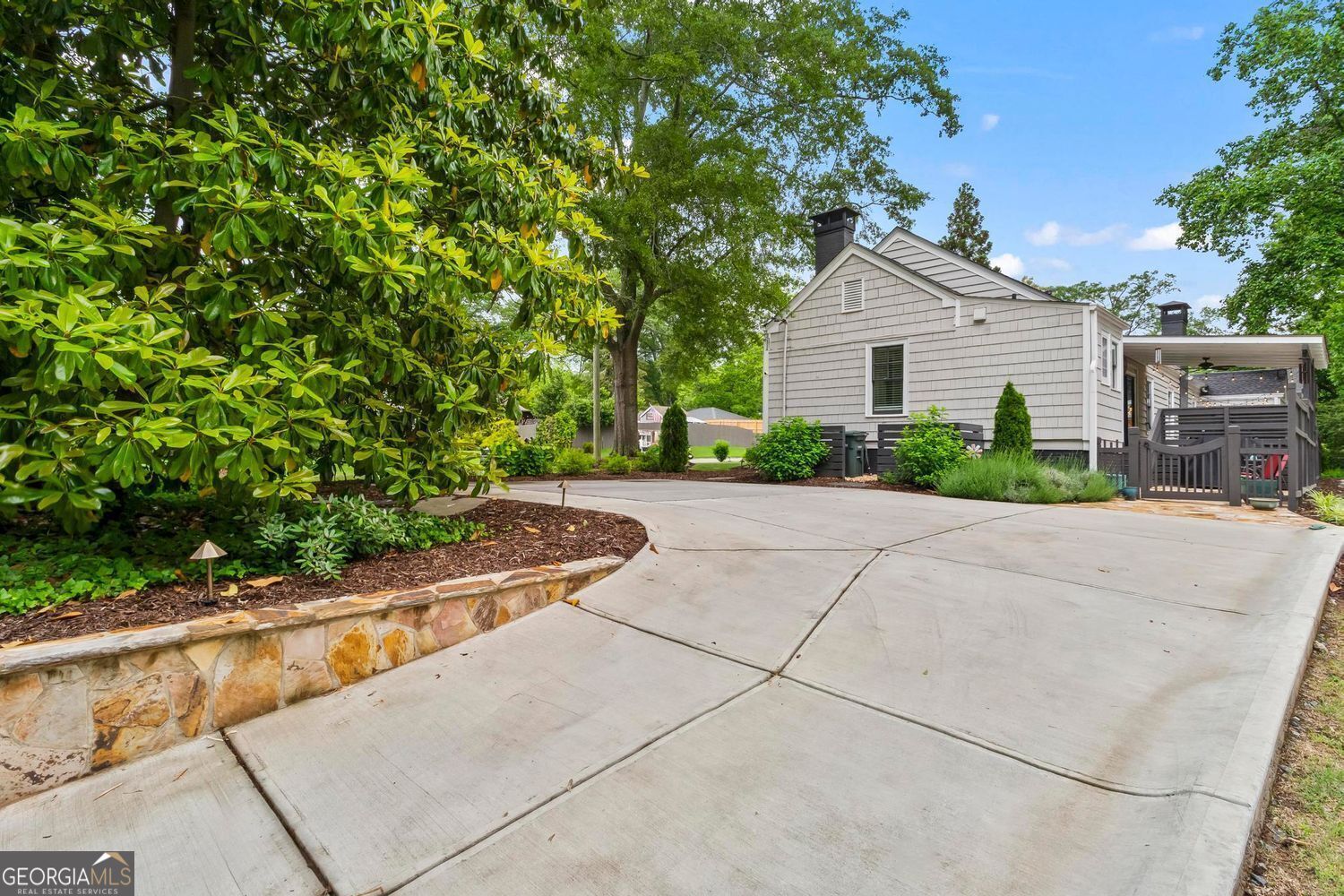 Marietta, Georgia 30060, United States, 3 Bedrooms Bedrooms, ,2 BathroomsBathrooms,Residential,Active,131443