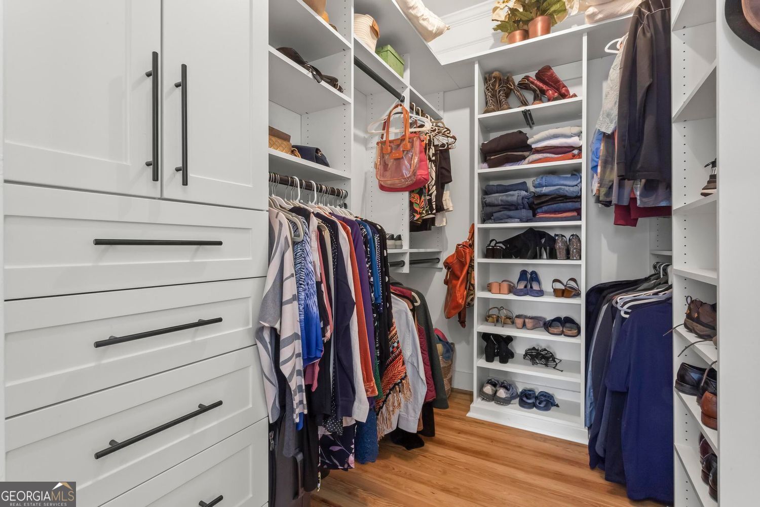 Marietta, Georgia 30060, United States, 3 Bedrooms Bedrooms, ,2 BathroomsBathrooms,Residential,Active,131443