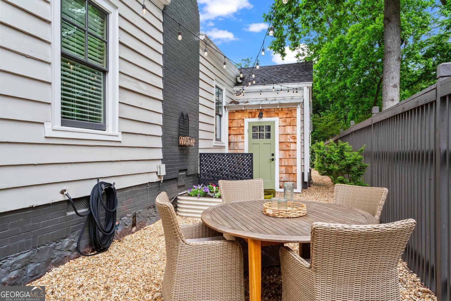 Marietta, Georgia 30060, United States, 3 Bedrooms Bedrooms, ,2 BathroomsBathrooms,Residential,Active,131443