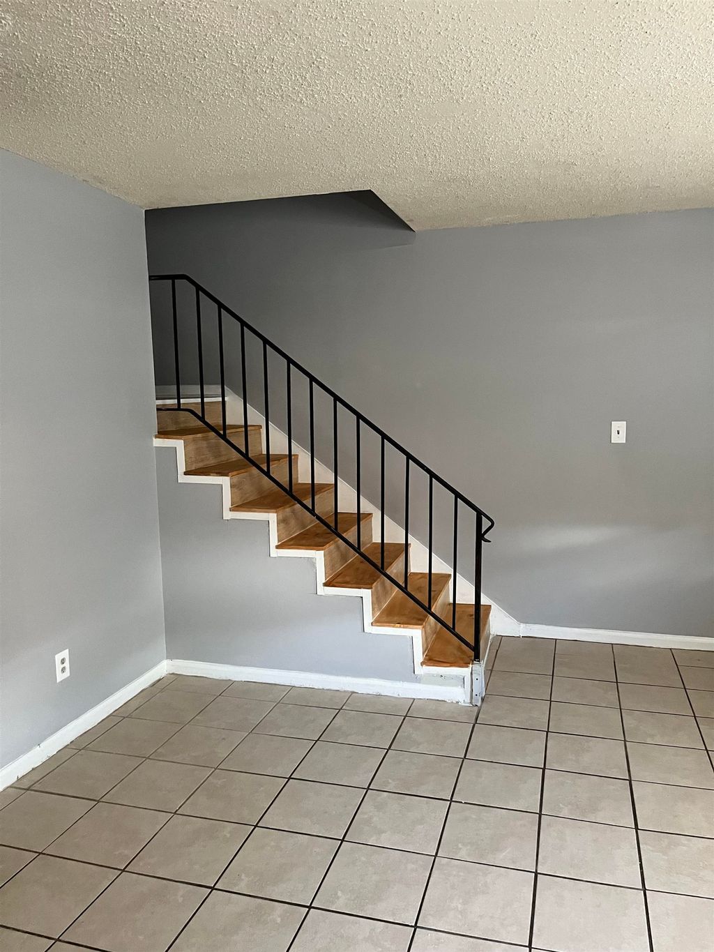 Photo of 6354 Shannon Parkway #9E, Union City, GA 30291 (MLS # 10777731)