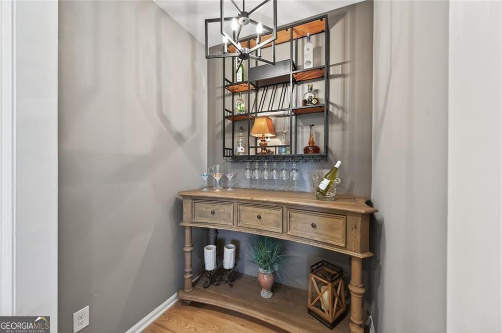 Marietta, Georgia 30062, United States, 4 Bedrooms Bedrooms, ,3 BathroomsBathrooms,Residential,Active,173614