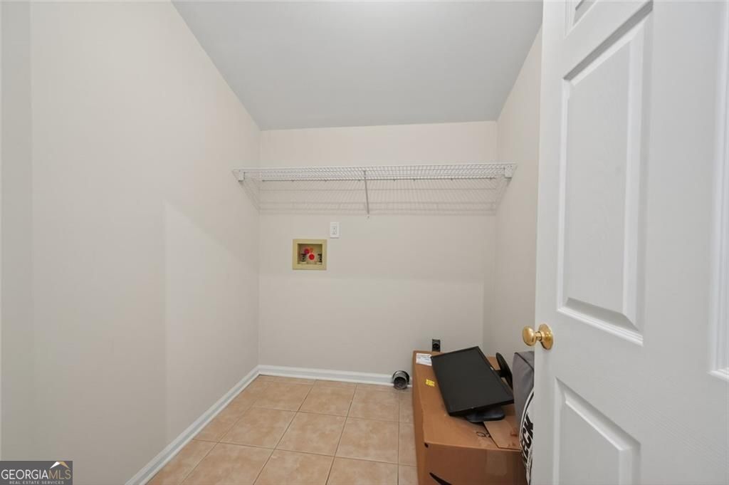 Marietta, Georgia 30062, United States, 4 Bedrooms Bedrooms, ,3 BathroomsBathrooms,Residential,Active,173614