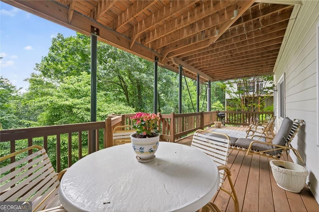 Marietta, Georgia 30062, United States, 4 Bedrooms Bedrooms, ,3 BathroomsBathrooms,Residential,Active,173614