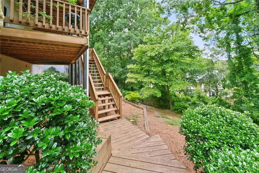 Marietta, Georgia 30062, United States, 4 Bedrooms Bedrooms, ,3 BathroomsBathrooms,Residential,Active,173614