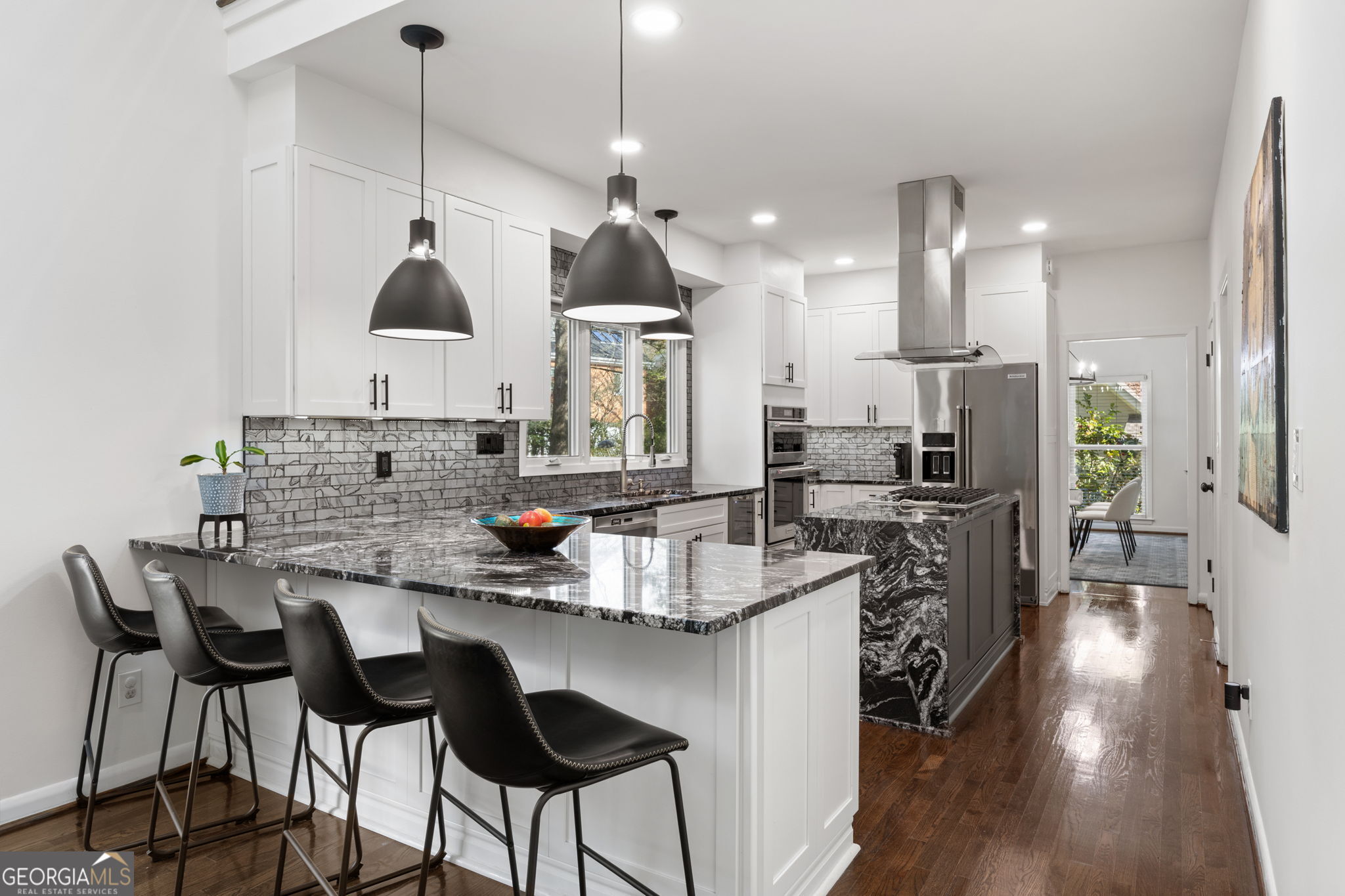 1013 Lenox Valley DR NE