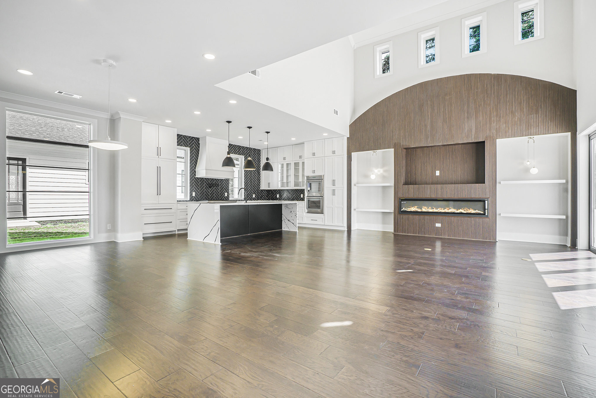 Akunna Court - Residential