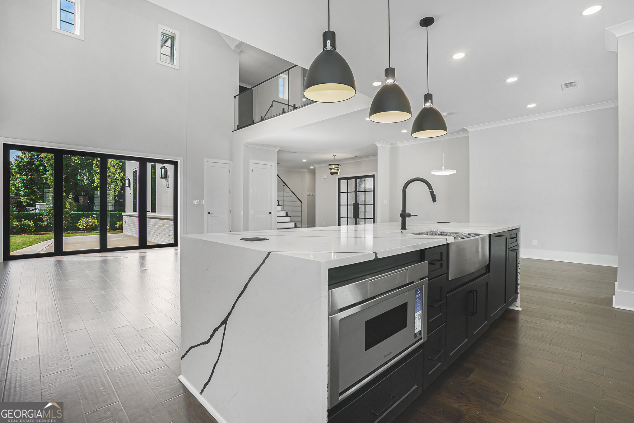 Akunna Court - Residential