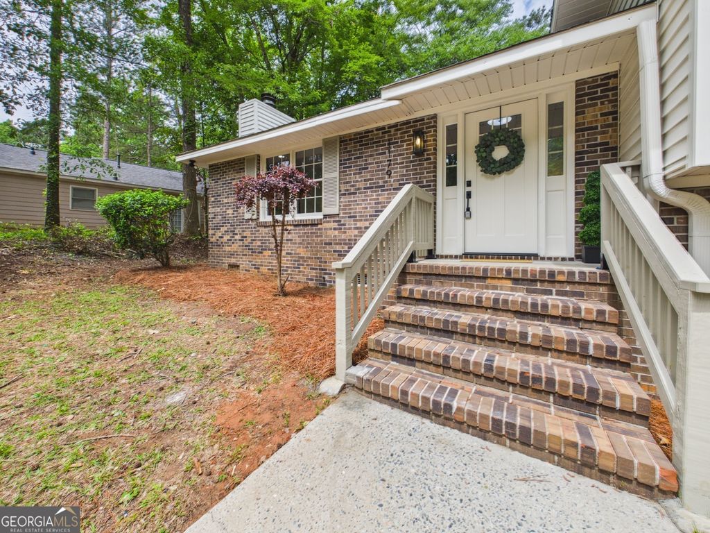 Photo of 1179 Waluhiyi Trail, Macon, GA 31220 (MLS # 10756120)