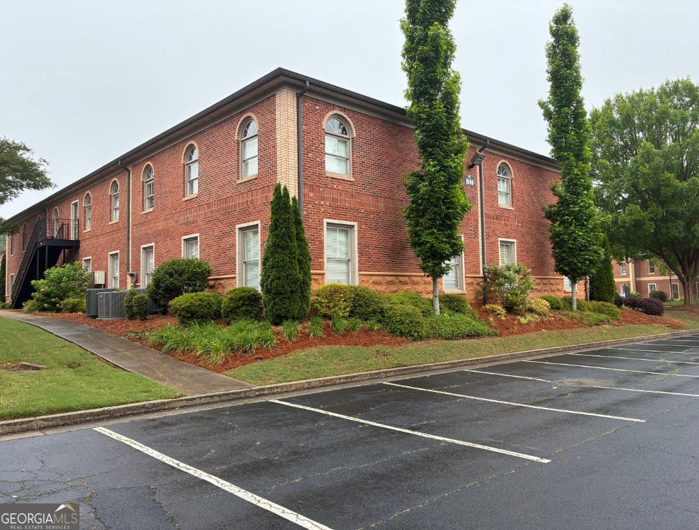 Photo of 4080 McGinnis Ferry Road #1006, Alpharetta, GA 30005 (MLS # 10789886)