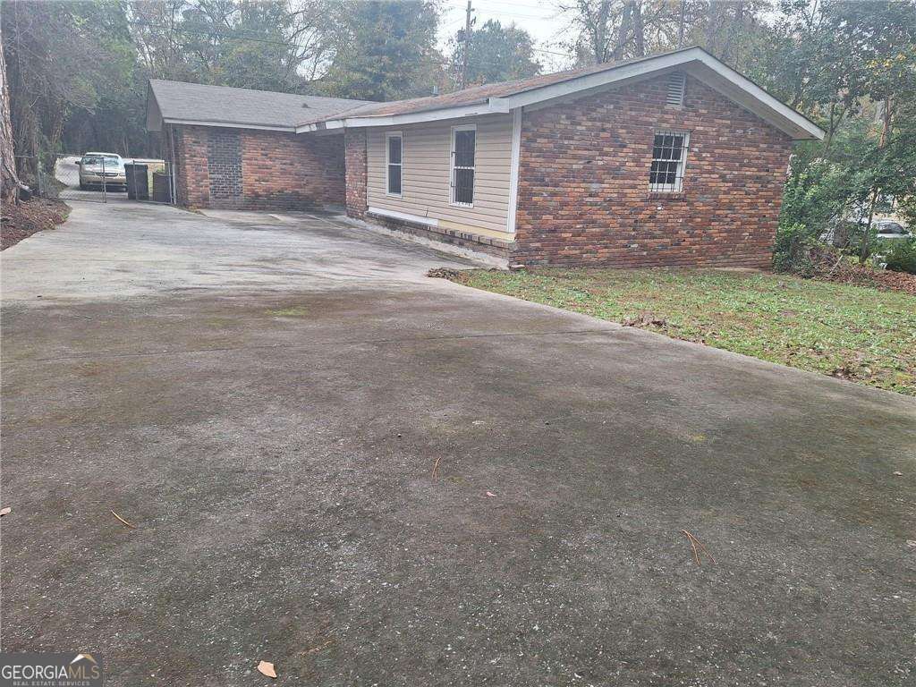 Photo of 1052 Hightower Road, Macon, GA 31206 (MLS # 10776286)
