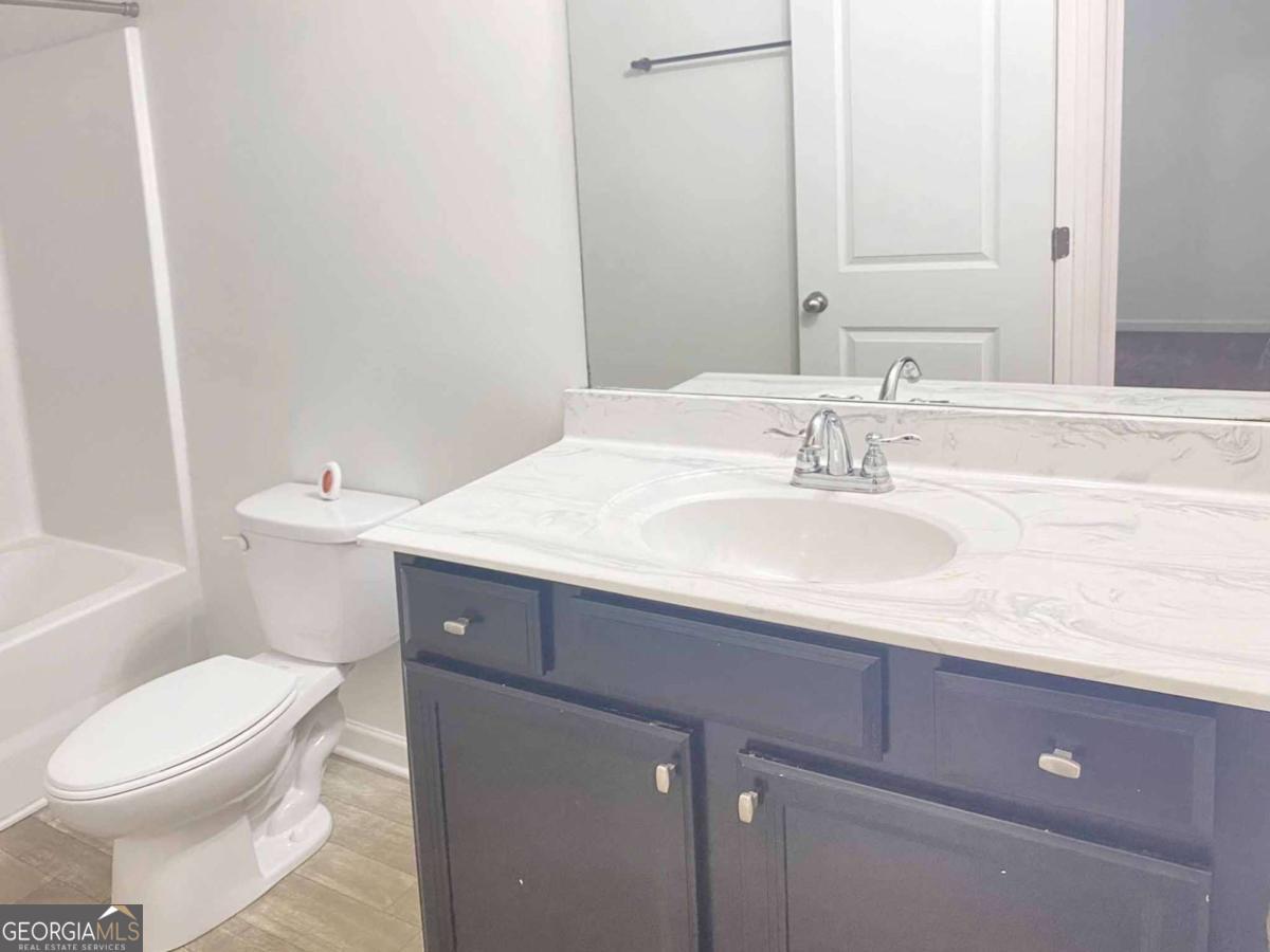 Overton Place - Residential Lease