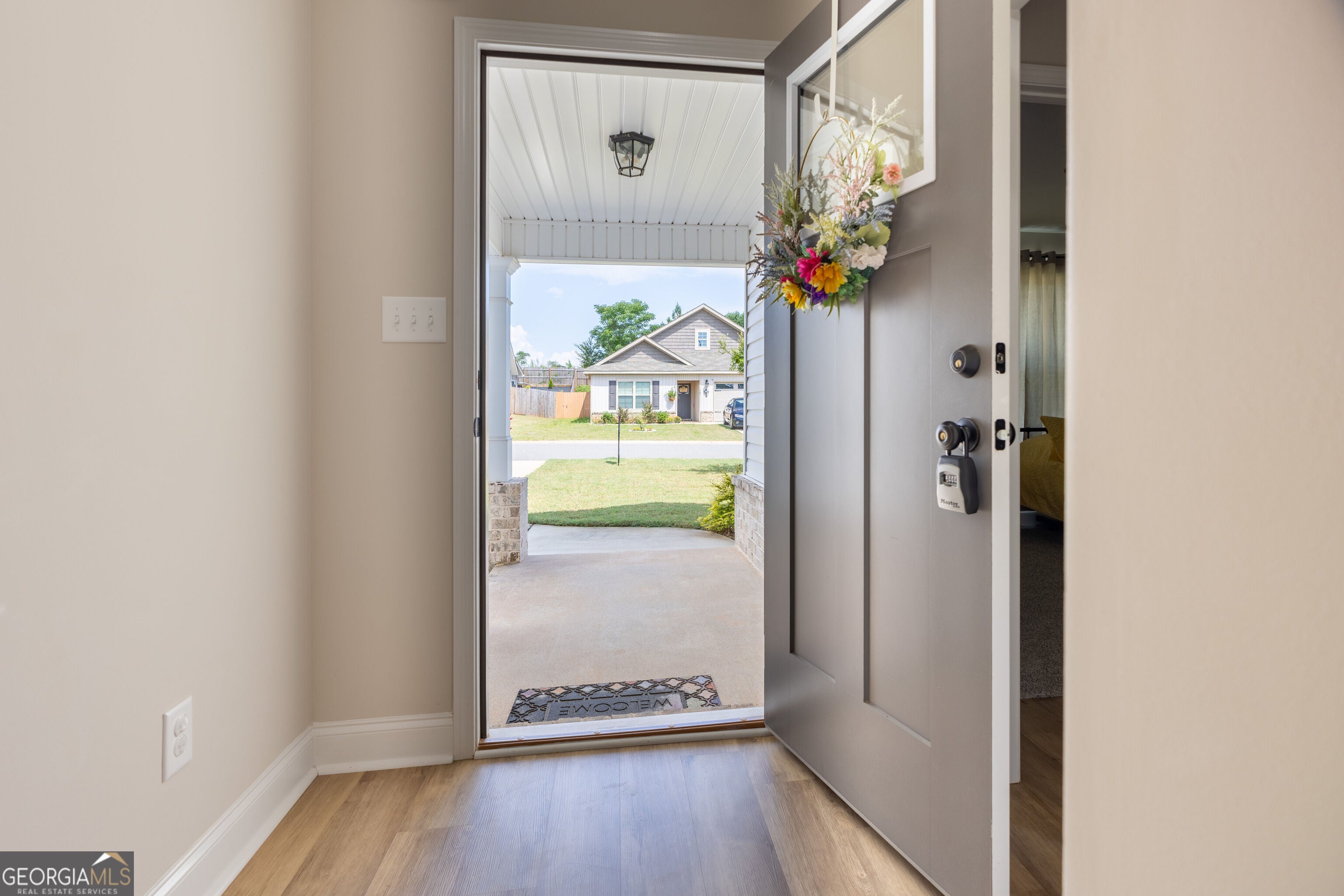 168 Red Tail CIR