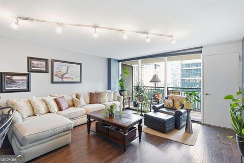 Photo of 620 Peachtree Street NE #1009, Atlanta, GA 30308 (MLS # 10802565)