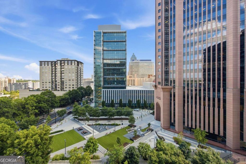 Photo of 620 Peachtree Street NE #1009, Atlanta, GA 30308 (MLS # 10802565)
