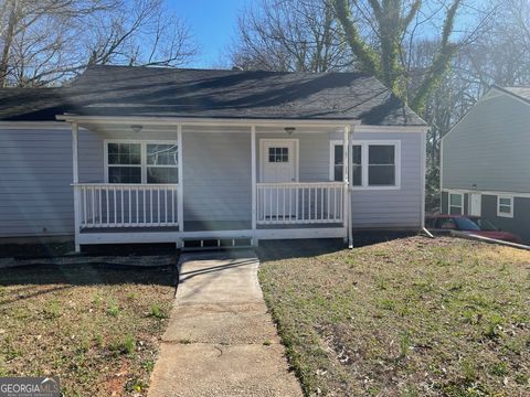 Photo of 1094 Regent Street SW, Atlanta, GA 30310 (MLS # 10637970)