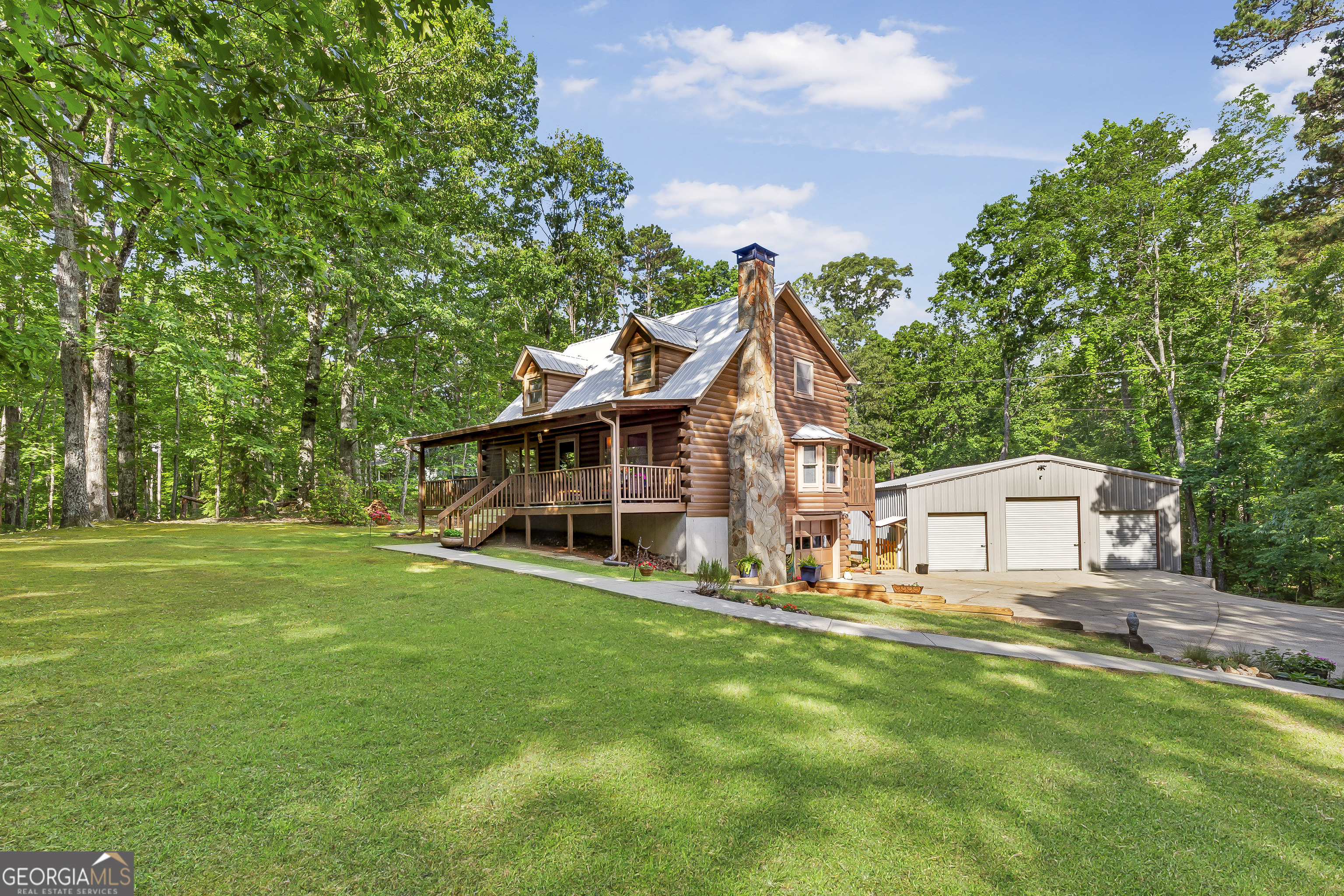 130 Hillside DR