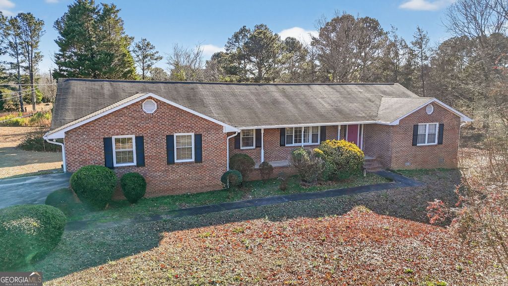 Photo of 1600 Mcgarity Road, Mc Donough, GA 30252 (MLS # 10679019)