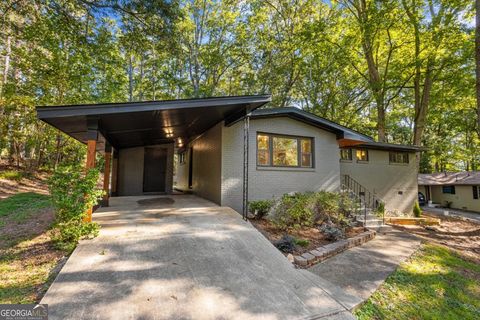 1998 Pine Hill CIR Kennesaw GA 30152