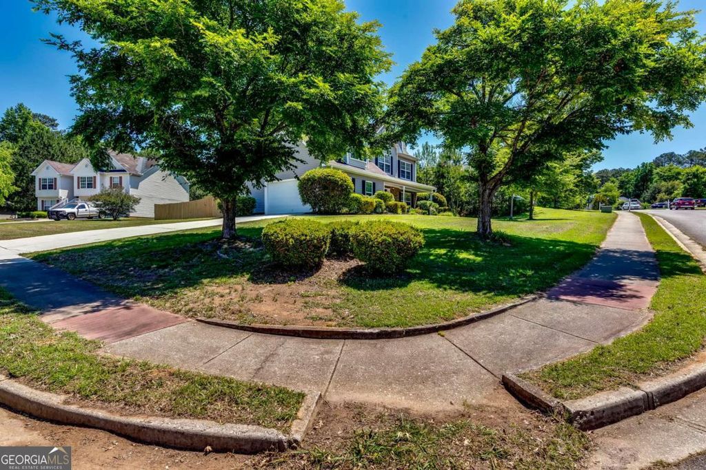 Photo of 3421 Madison Ridge Trail, Snellville, GA 30039 (MLS # 10766353)