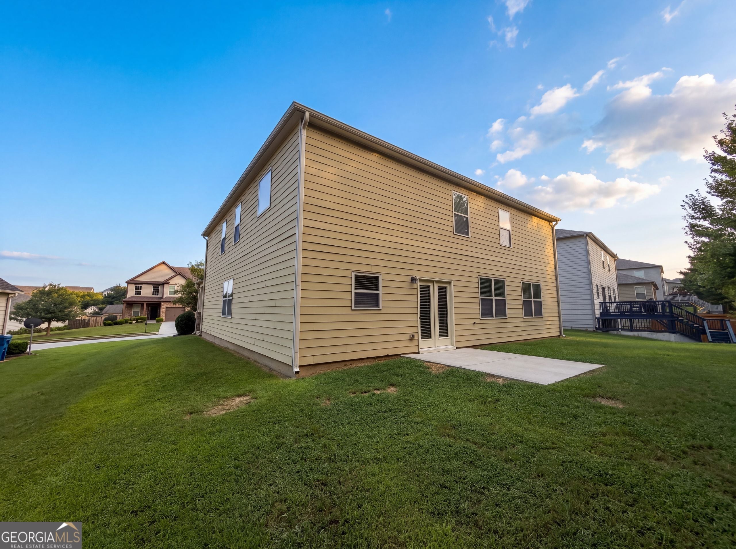 2772 Bluestone DR SW