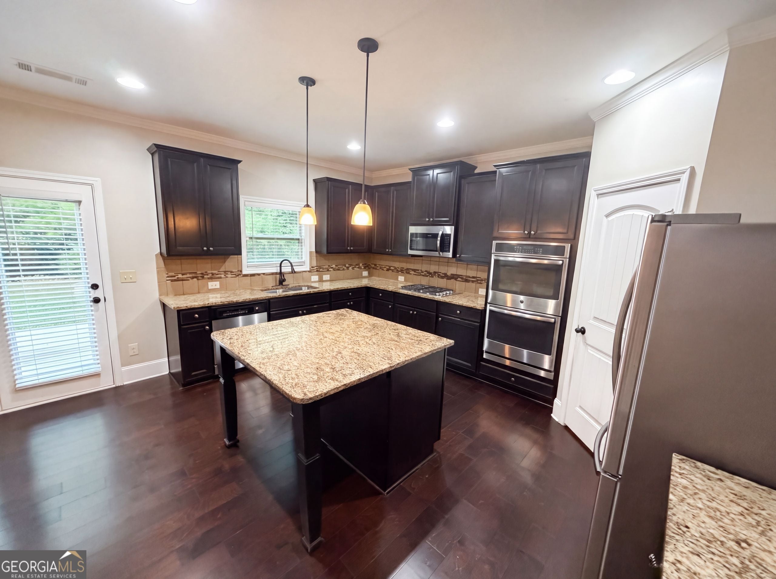 2772 Bluestone DR SW