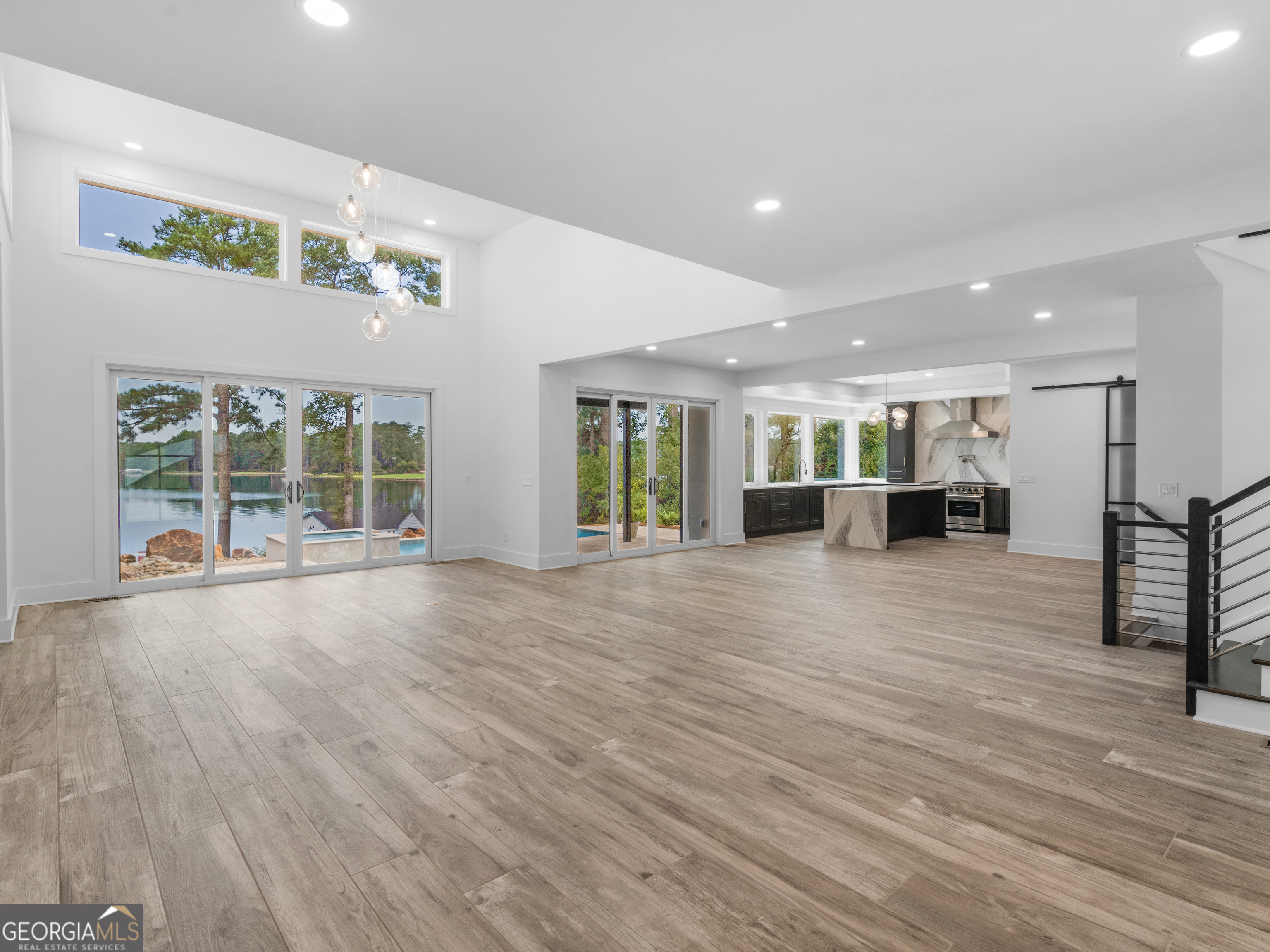 3258 S Bay DR