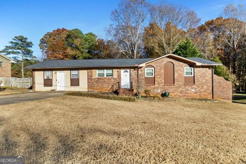 Photo of 6390 EXECUTIVE Drive, Winston, GA 30187 (MLS # 10648845)