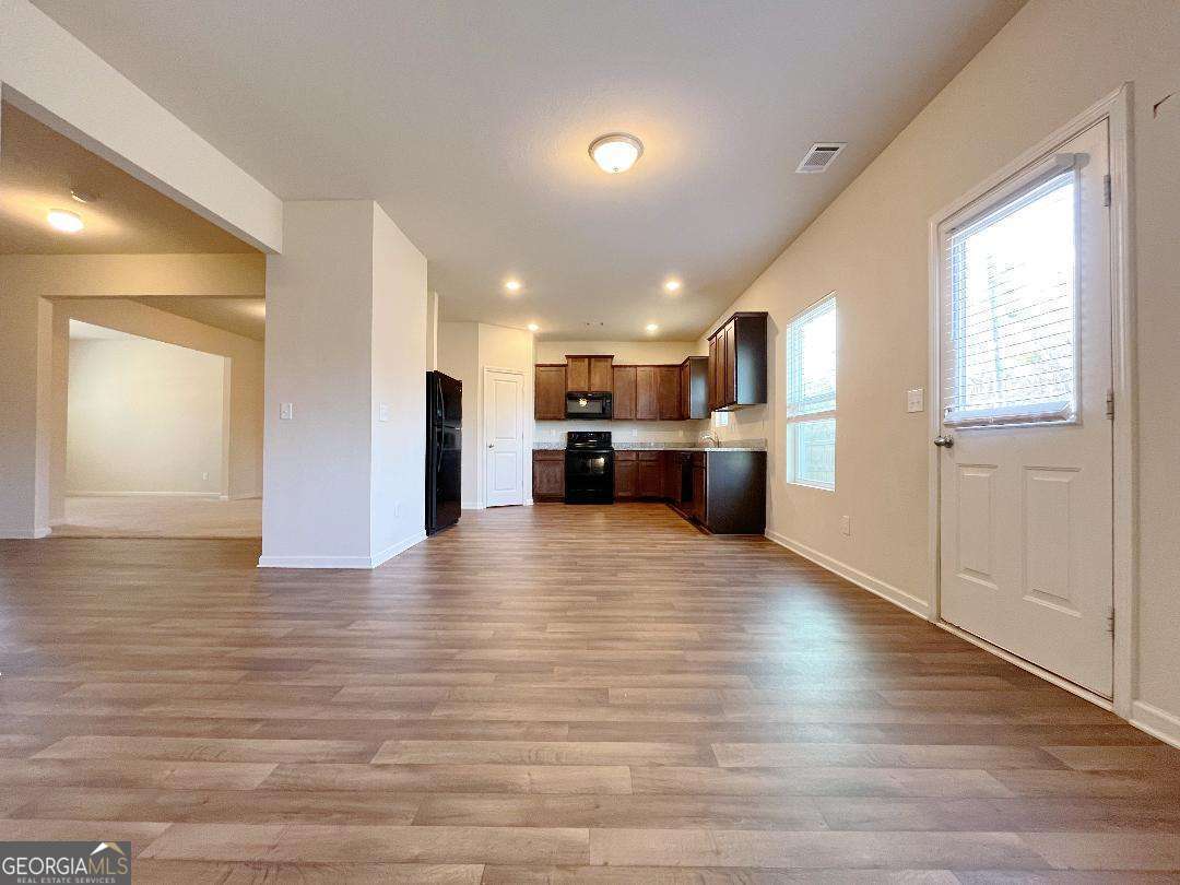 SEASONS AT PENDERGRASS - Residential
