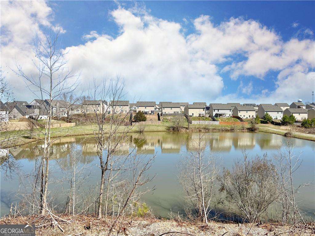 SEASONS AT PENDERGRASS - Residential