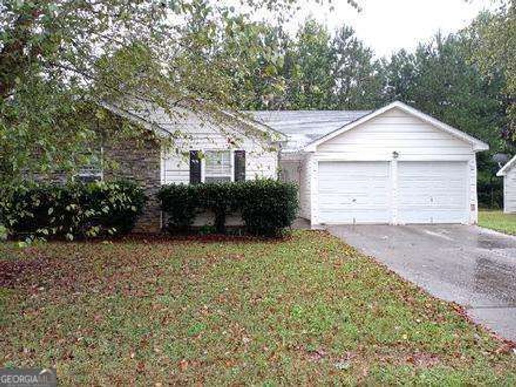 Photo of 636 Rayella Drive, Stockbridge, GA 30281 (MLS # 10671281)