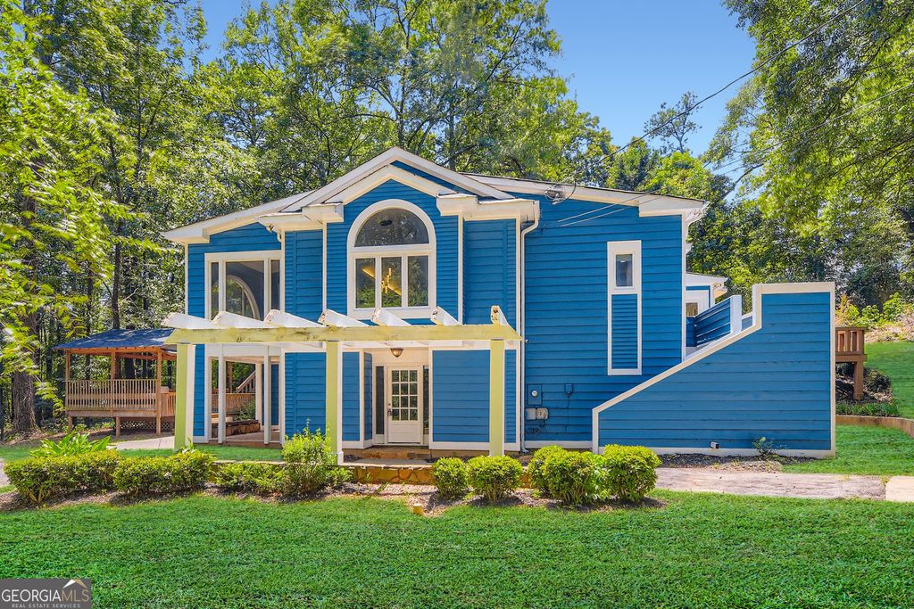 Photo of 545 N Pine Hill Road, Griffin, GA 30223 (MLS # 10660374)