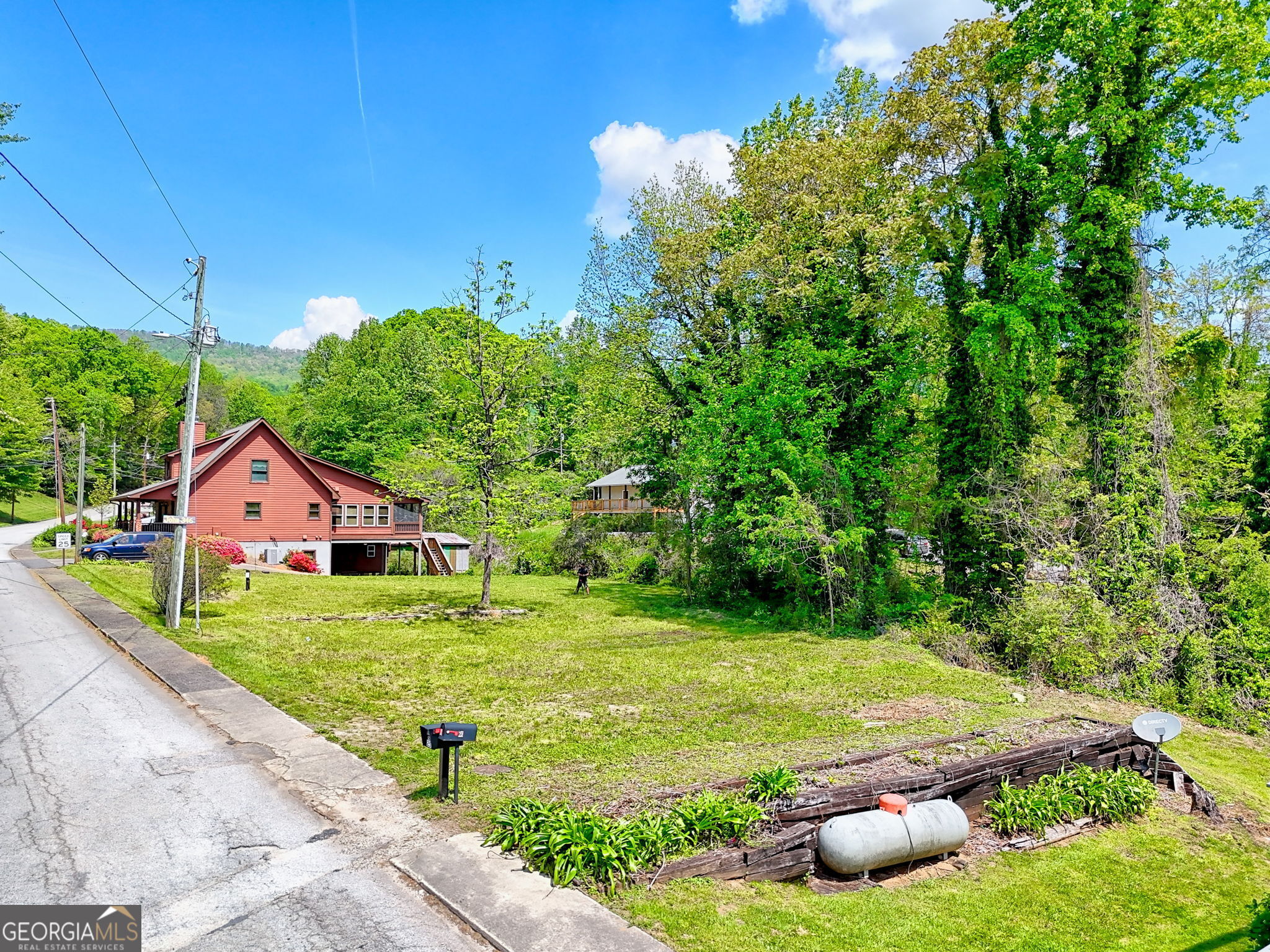 Clayton, Georgia 30525, United States, ,Commercial,Active,121820