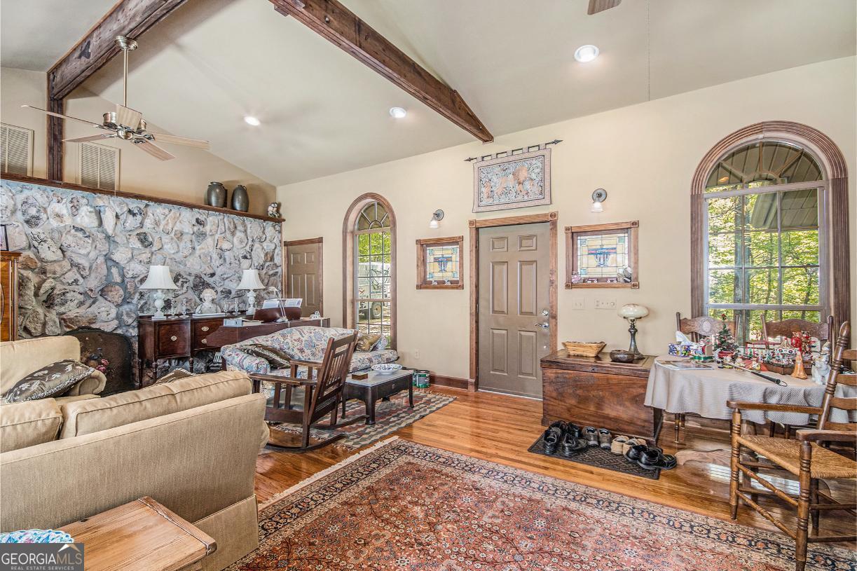 1218 Hightower RD