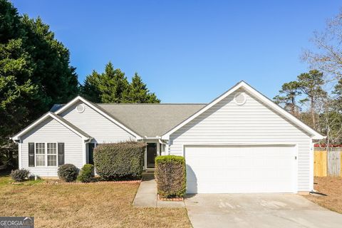 Photo of 3808 Summer Leigh Court, Loganville, GA 30052 (MLS # 10658397)