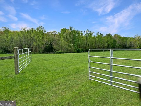 Photo of 960 Gooseneck Road #LOT 4, Eastanollee, GA 30538 (MLS # 10727535)