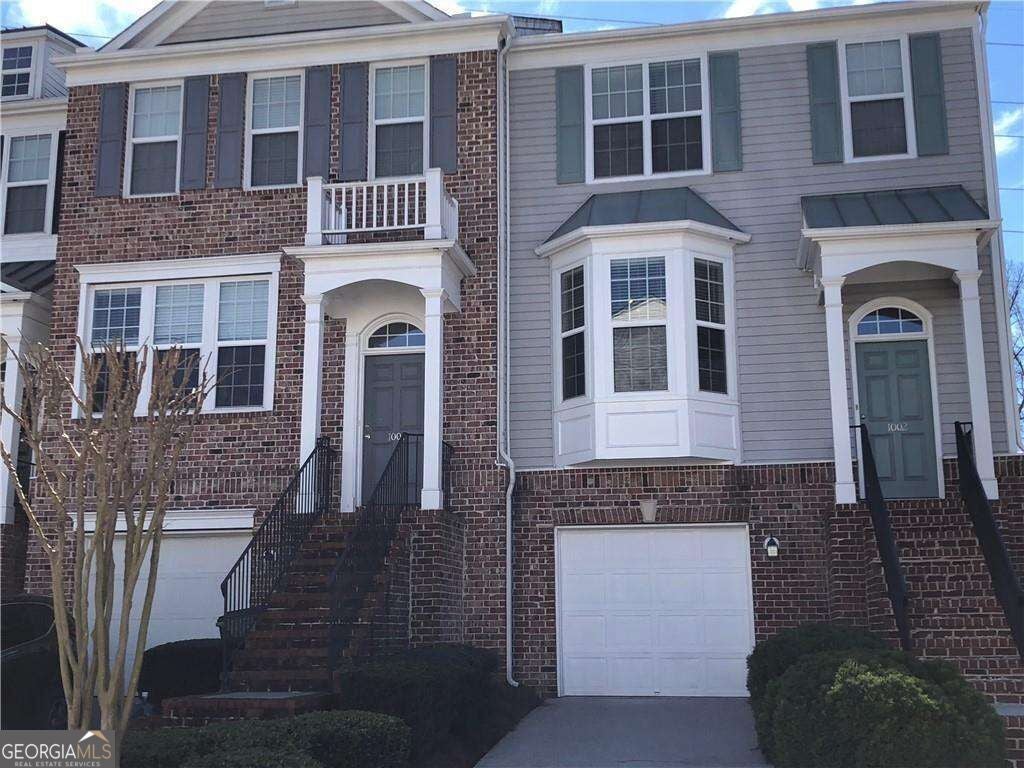 Photo of 1002 Thornborough Drive, Alpharetta, GA 30004 (MLS # 10840978)