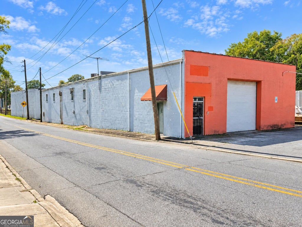 Photo of 300 W Broad Street, Griffin, GA 30223 (MLS # 10873713)