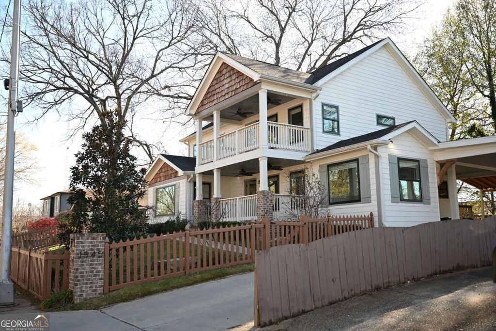 Photo of 1545 Foote Street NE, Atlanta, GA 30307 (MLS # 10660537)