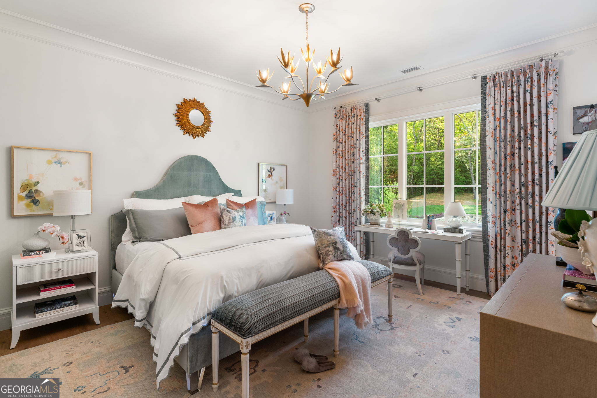 Tuxedo Park - Residential