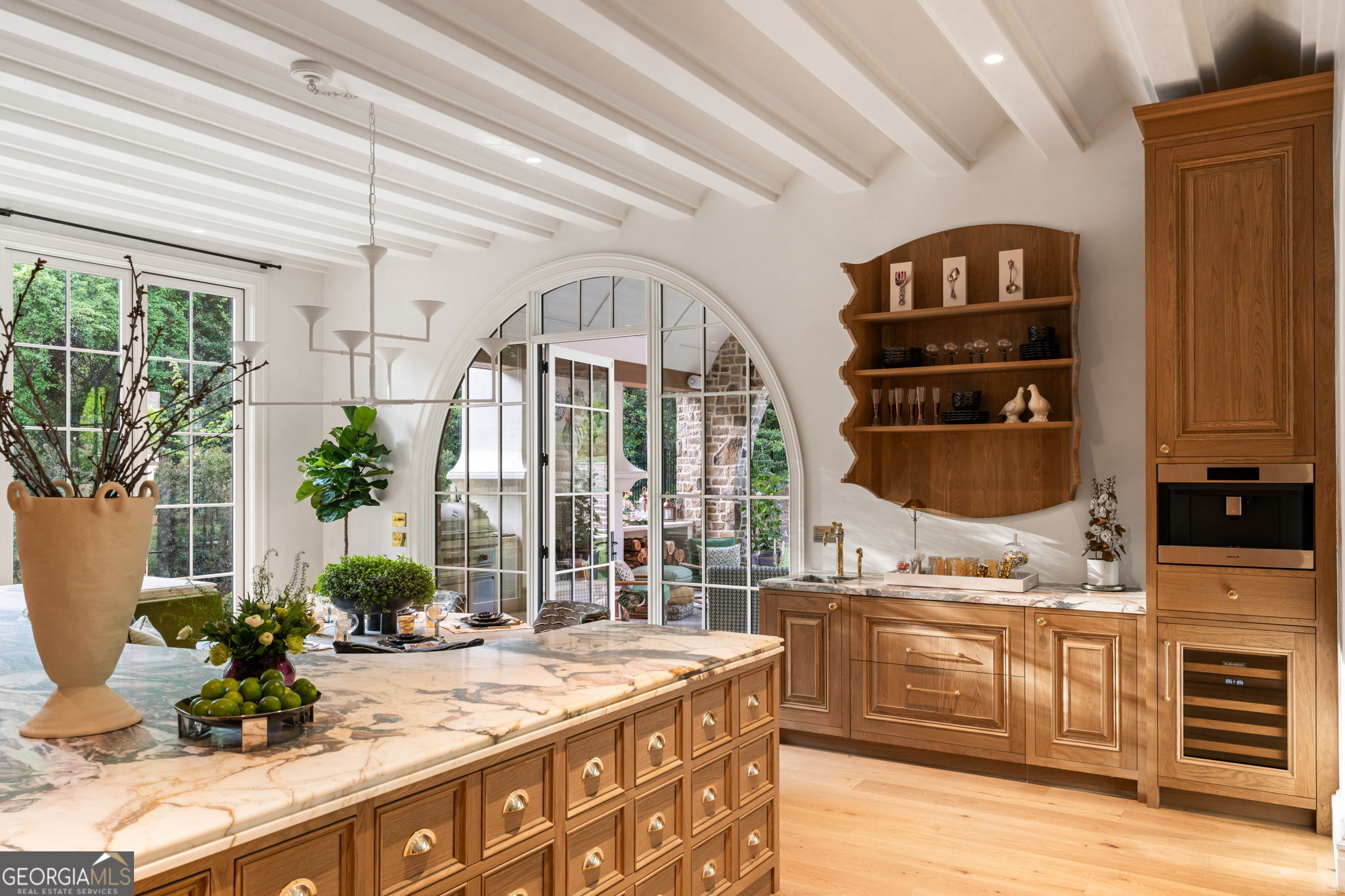 Tuxedo Park - Residential