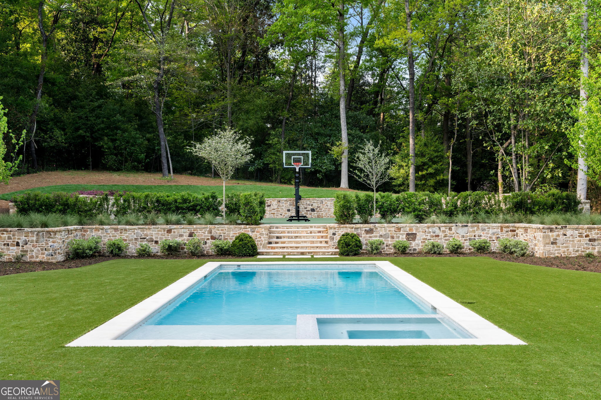 Tuxedo Park - Residential