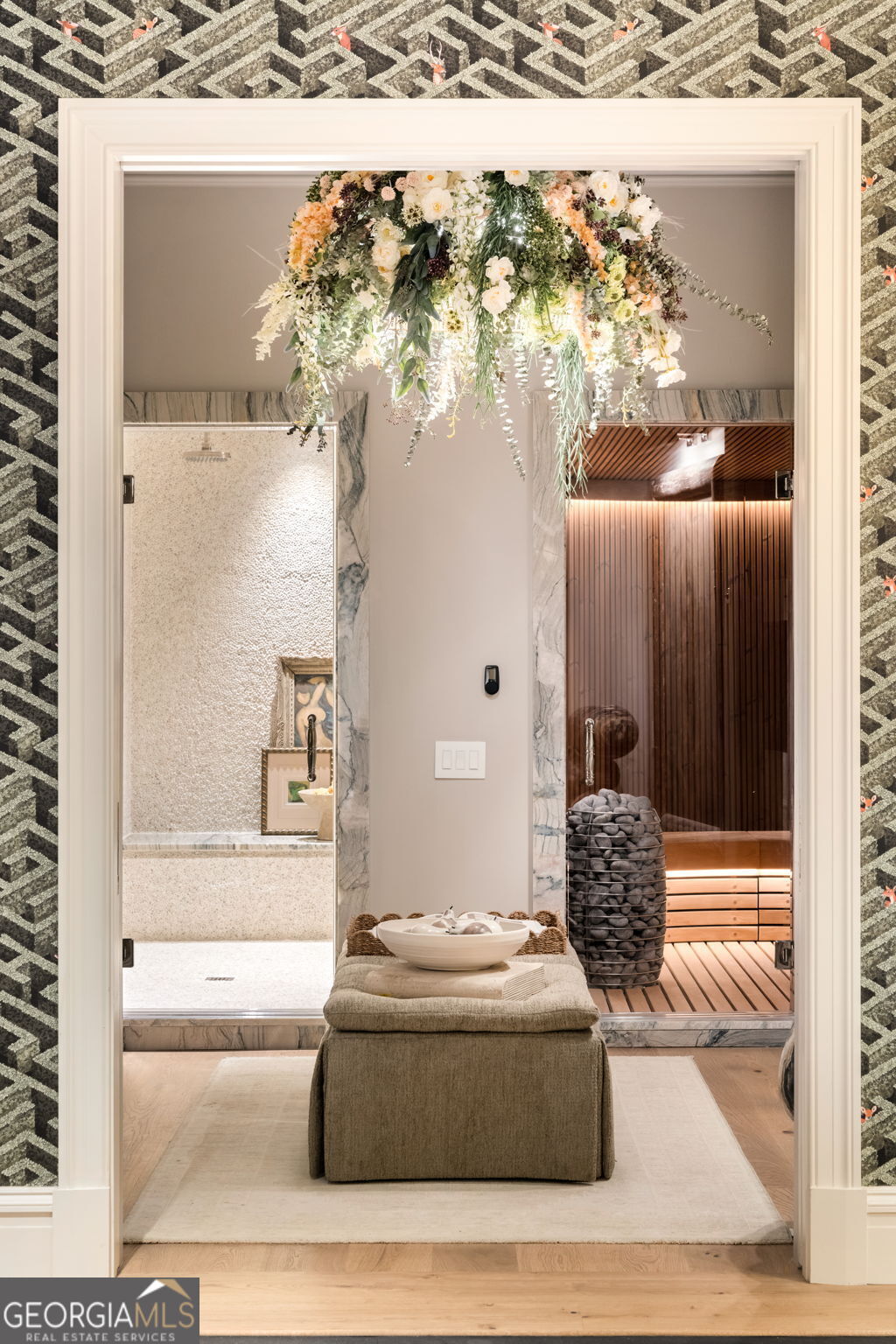 Tuxedo Park - Residential