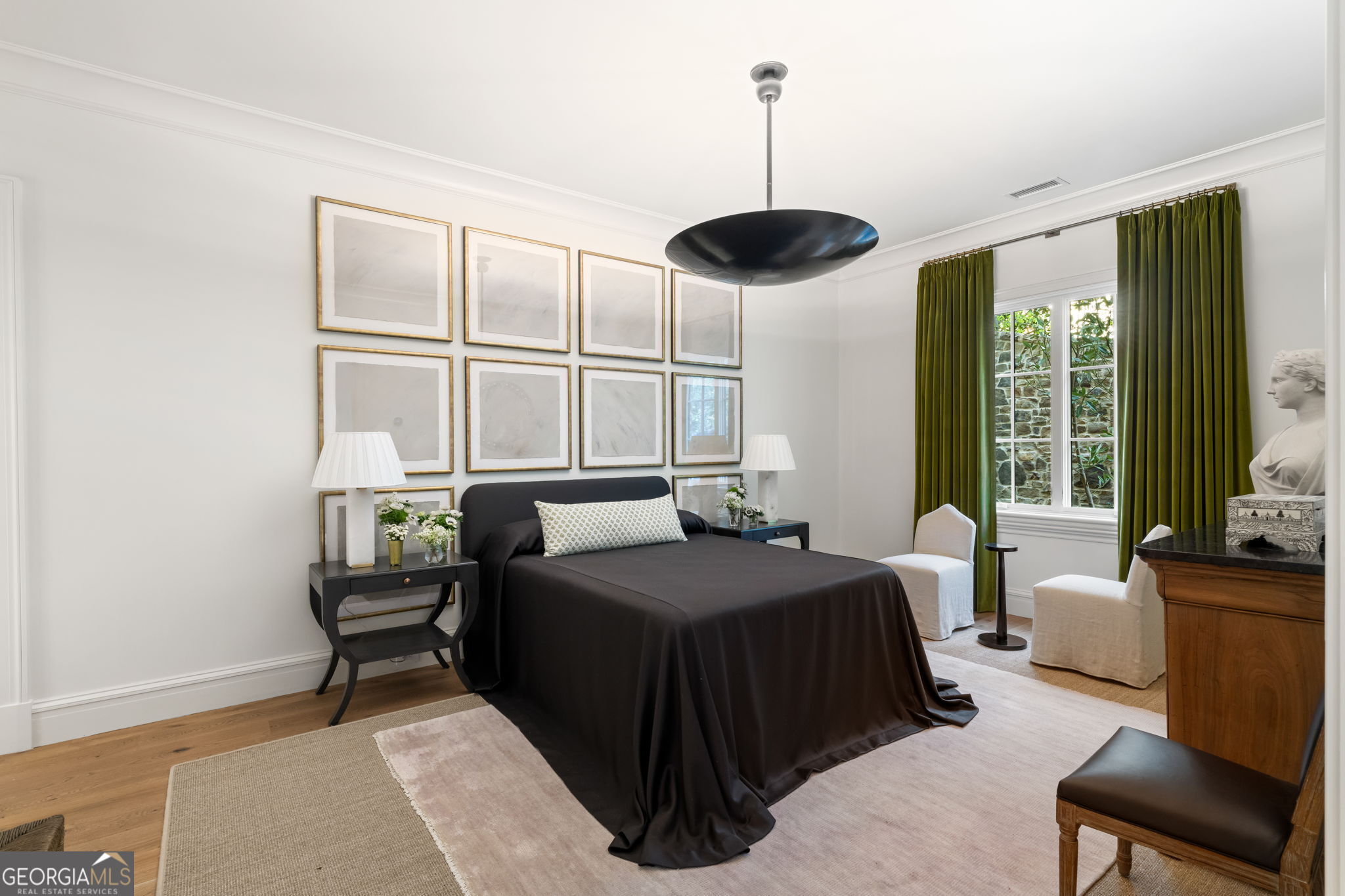 Tuxedo Park - Residential