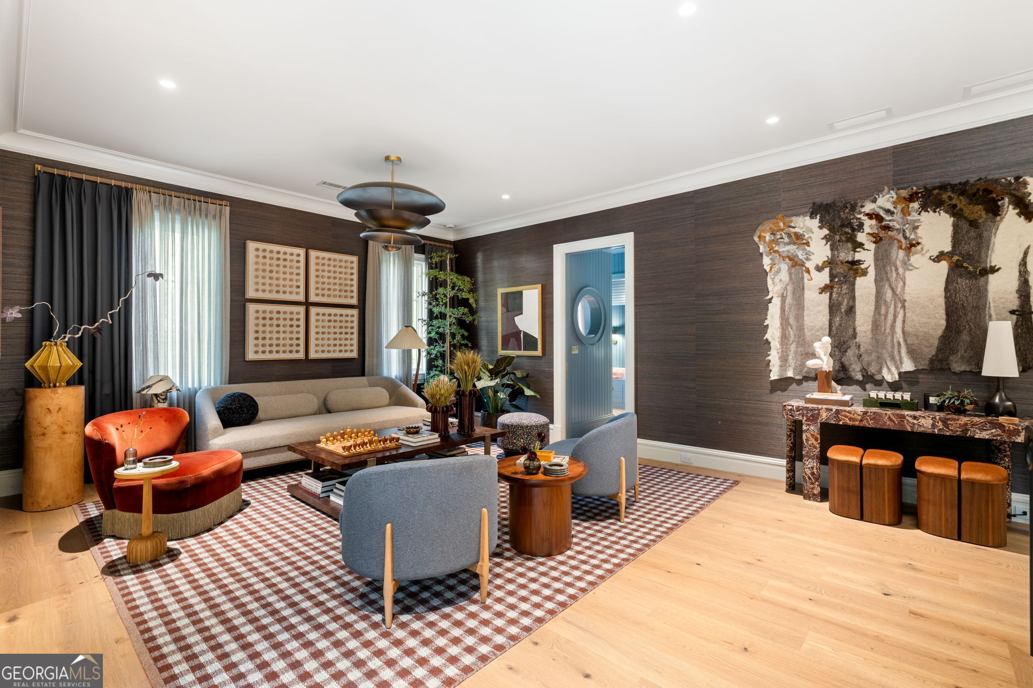 Tuxedo Park - Residential