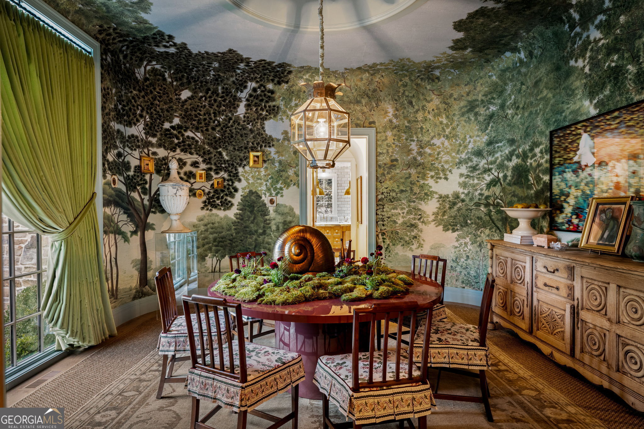 Tuxedo Park - Residential