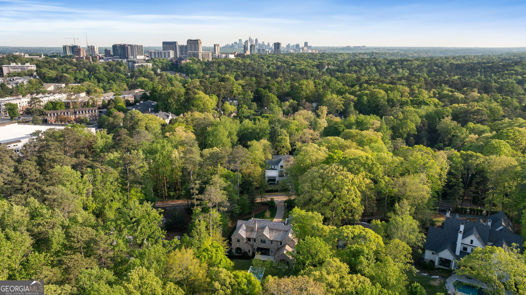 Tuxedo Park - Residential