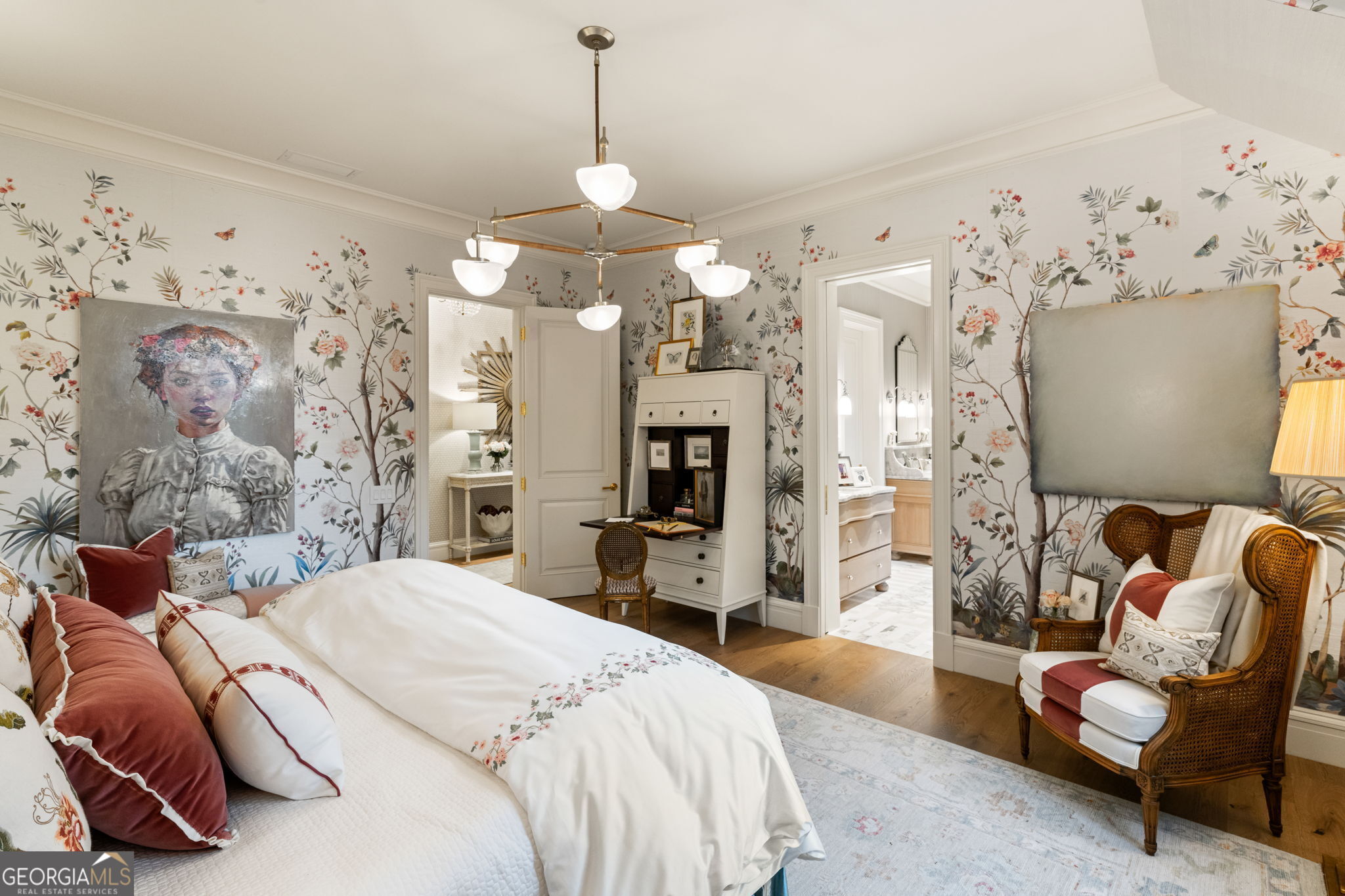 Tuxedo Park - Residential