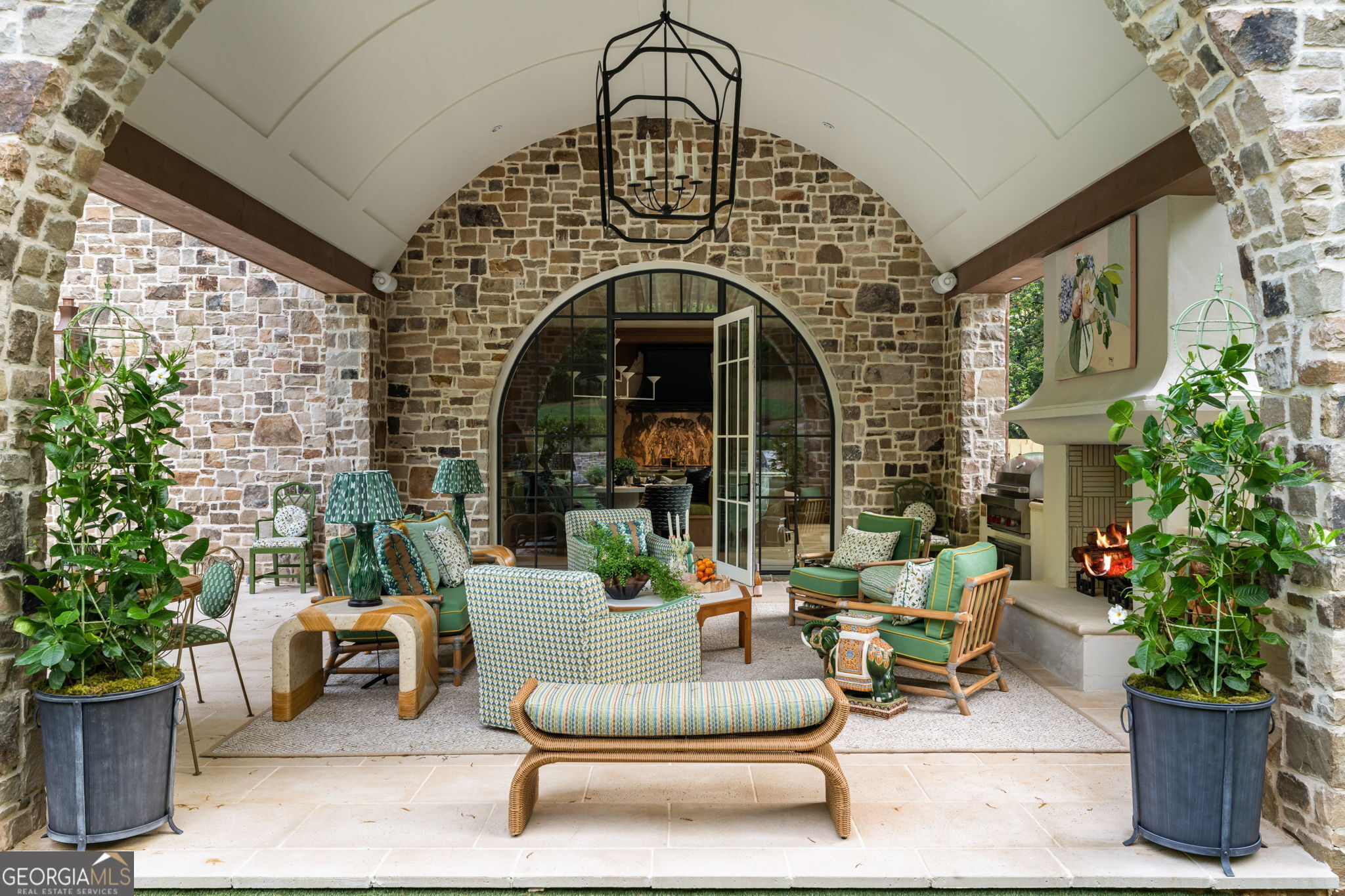Tuxedo Park - Residential