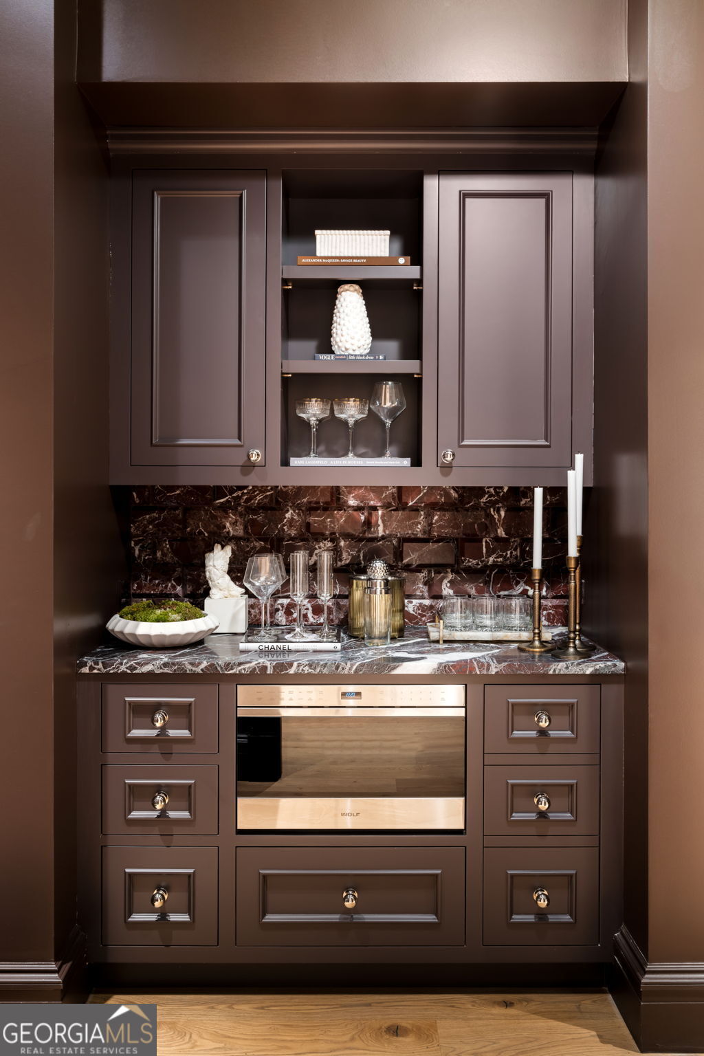 Tuxedo Park - Residential